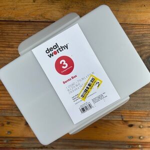 Deal Worthy Bento Box with 3 Compartments